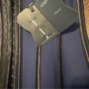 Corset Story Latex Underbust Corset
Size 26 - New With Tags